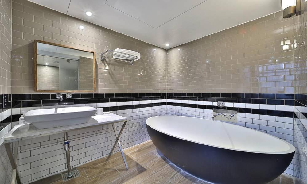 Seomyeon Hound Hotel 1St Street Busan Room photo